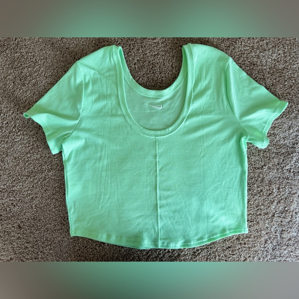 Nike Light Green Tee💚💚 - Picture 2 of 4